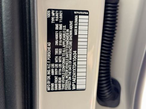 Used 2026 Porsche Cayenne E-Hybrid image 21