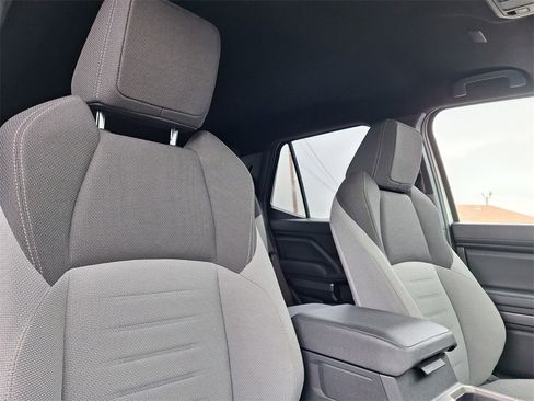 Used 2025 Toyota 4Runner TRD Off-Road image 17