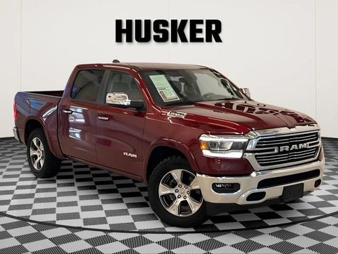 Used 2019 RAM 1500 Laramie AWD/4WD image 1