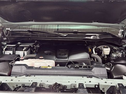 Used 2025 Toyota Tundra Limited image 25