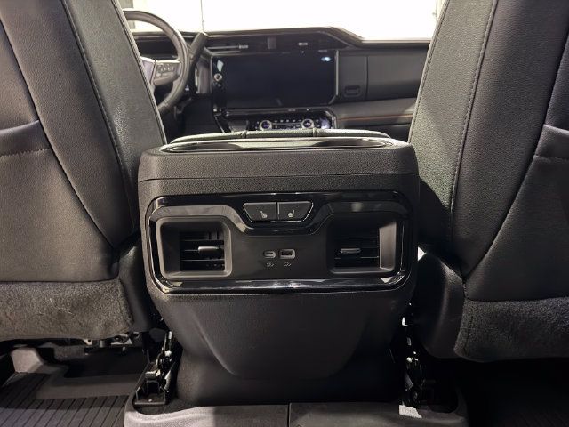 Used 2024 GMC Sierra 2500 AT4 w/ Technology Package AWD/4WD image 21