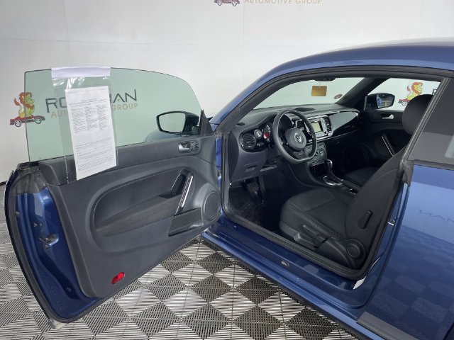 Used 2016 Volkswagen Beetle 1.8T FWD image 18