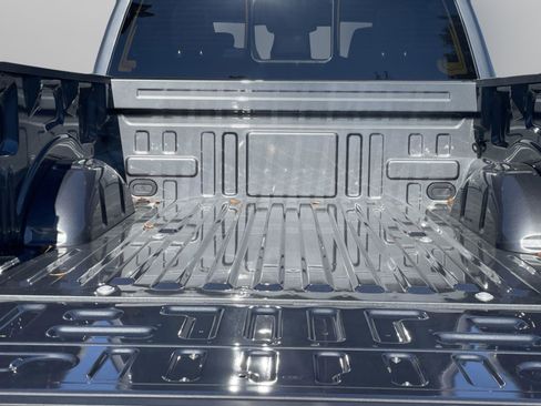 New 2025 Ford F150 Lariat w/ Equipment Group 501A Mid image 28