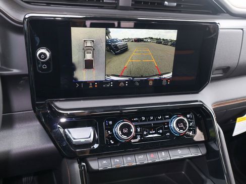 New 2026 GMC Sierra 1500 AT4 AWD/4WD image 16