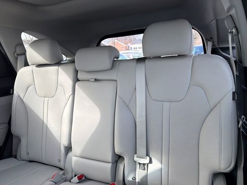 Used 2025 Kia Sorento S w/ Panoramic Sunroof Package image 27