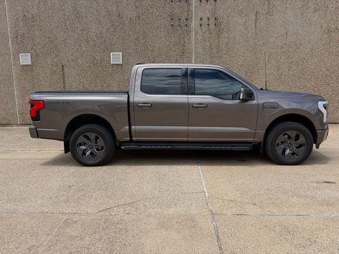 Used 2022 Ford F150 Lightning Lariat w/ Equipment Group 511A High AWD/4WD image 3