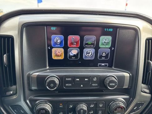 Used 2018 Chevrolet Silverado 1500 LT w/ All Star Edition image 36