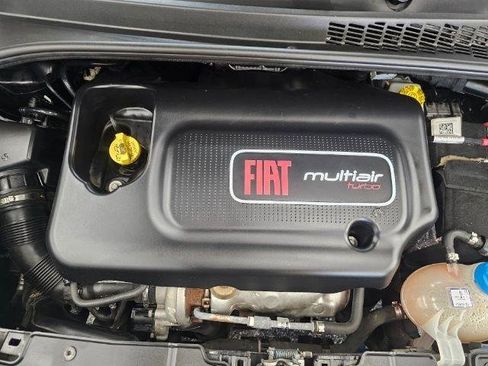 Used 2017 FIAT 500L Trekking image 35