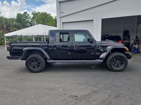 Used 2020 Jeep Gladiator Rubicon AWD/4WD image 4