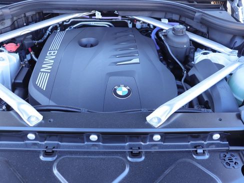 New 2026 BMW X5 sDrive40i w/ Premium Package RWD image 40