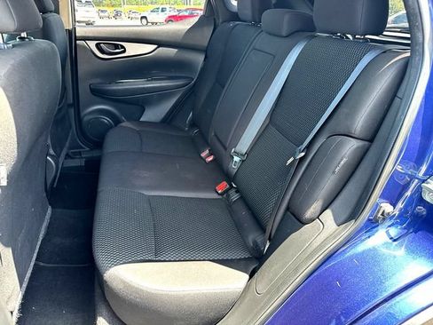 Used 2022 Nissan Rogue Sport S FWD image 17