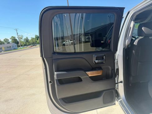 Used 2018 Chevrolet Silverado 1500 LTZ w/ Sport Package AWD/4WD image 33