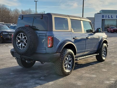 Used 2024 Ford Bronco Badlands image 3