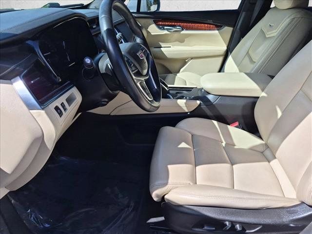 Used 2017 Cadillac XT5 Premium Luxury AWD/4WD image 17