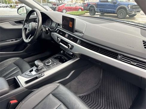Used 2017 Audi A4 2.0T Premium image 35