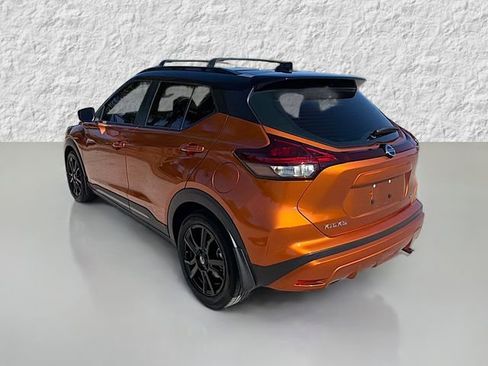 Used 2021 Nissan Kicks SR w/ SR Premium Package image 5