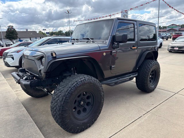 Used 2016 Jeep Wrangler Sport AWD/4WD image 2