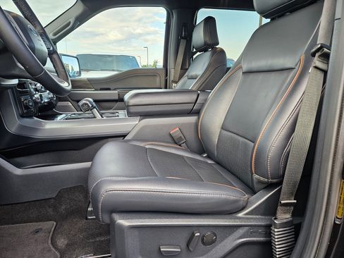 Used 2025 Ford F150 Lariat AWD/4WD image 17