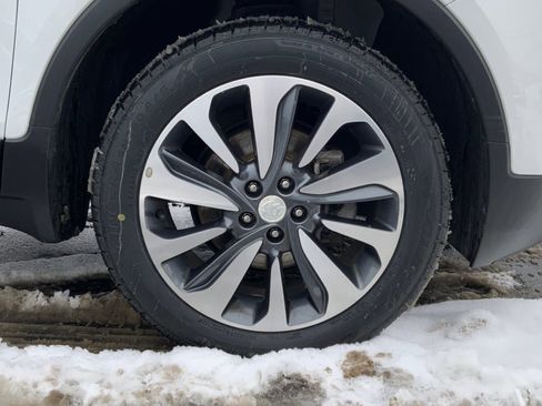 Used 2022 Buick Encore Preferred w/ Safety Package image 26