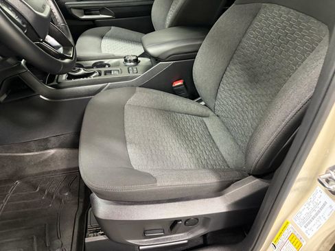 Used 2025 Ford Ranger XLT w/ Equipment Group 301A High image 23