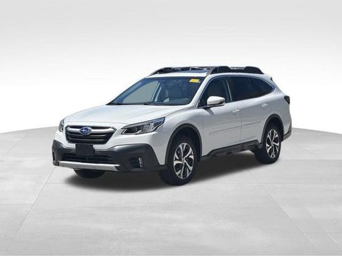Used 2021 Subaru Outback Limited AWD/4WD image 8