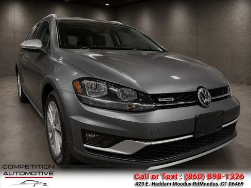 Used 2019 Volkswagen Golf Alltrack SE AWD/4WD image 3