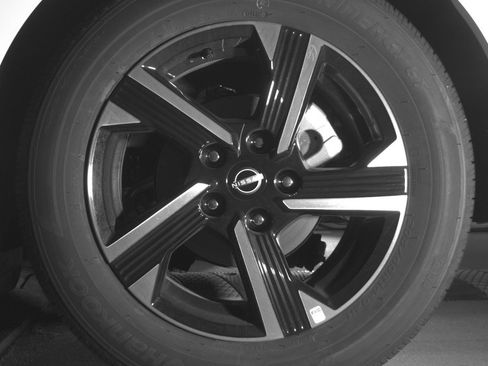 Used 2025 Nissan Sentra SV image 14