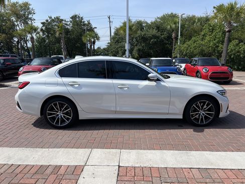 Used 2020 BMW 330i xDrive Sedan w/ Premium Package AWD/4WD image 11