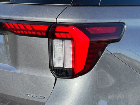 New 2026 Ford Explorer ST-Line w/ ST-Line Street Pack AWD/4WD image 33