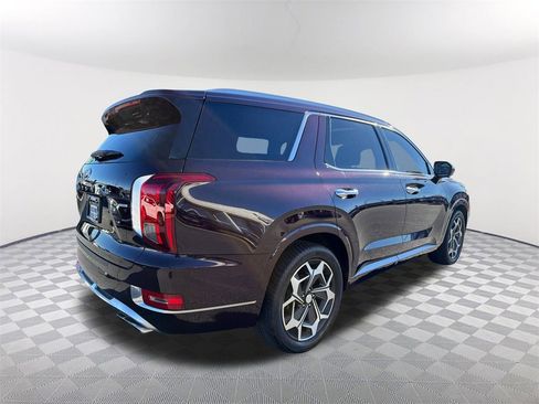 Used 2022 Hyundai Palisade Calligraphy image 5