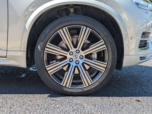 Used 2022 Volvo XC90 T6 Inscription w/ Advanced Package image 11