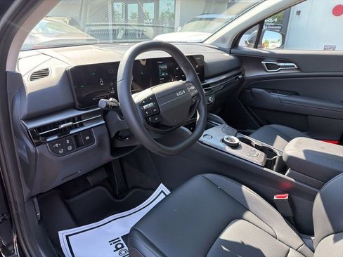 New 2026 Kia Sportage EX AWD/4WD image 16