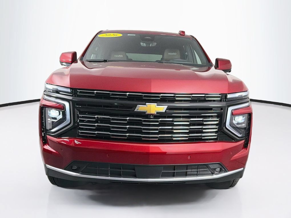 Used 2026 Chevrolet Tahoe High Country RWD image 2
