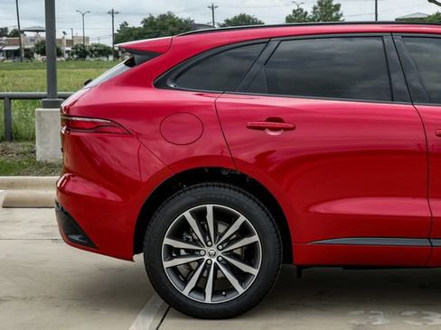 Used 2026 Jaguar F-PACE R-Dynamic S AWD/4WD image 9