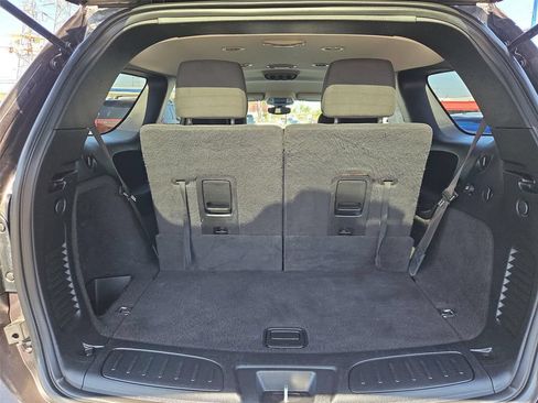 Used 2021 Dodge Durango SXT w/ 3rd Row Seating Group RWD image 17