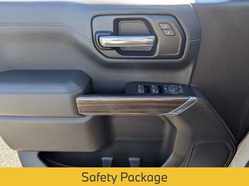 Used 2020 Chevrolet Silverado 1500 LT w/ All-Star Edition image 13