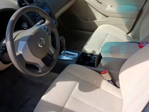 Used 2011 Nissan Altima Hybrid Sedan image 29