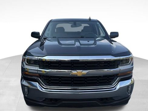 Used 2018 Chevrolet Silverado 1500 LT w/ All Star Edition AWD/4WD image 2