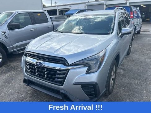 Used 2023 Subaru Ascent Premium w/ Convenience Package AWD/4WD image 3