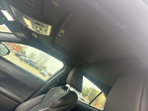 Used 2022 Lexus UX 250h F Sport w/ F Sport Premium Package image 9