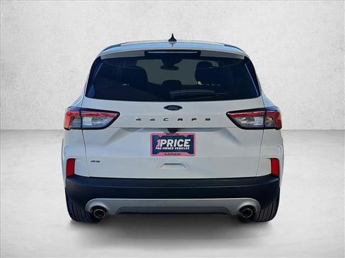 Certified 2022 Ford Escape SE image 4