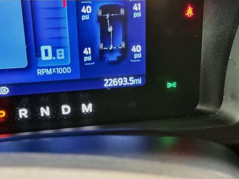 Used 2024 Ford Bronco Black Diamond w/ Sasquatch Package AWD/4WD image 12