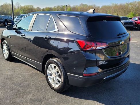 Used 2023 Chevrolet Equinox LT FWD image 9