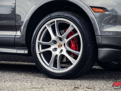Used 2008 Porsche Cayenne GTS AWD/4WD image 54