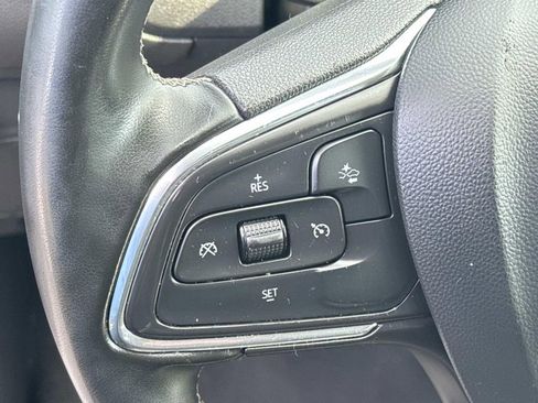 Used 2024 Buick Encore GX Preferred FWD image 23