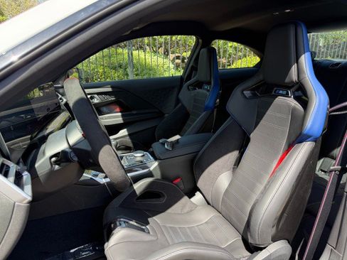 Used 2026 BMW M2 w/ M Driver's Package RWD image 9