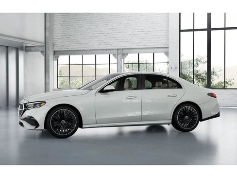 New 2026 Mercedes-Benz E 450 4MATIC Sedan image 36