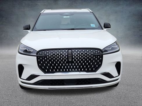 New 2025 Lincoln Aviator Black Label image 5