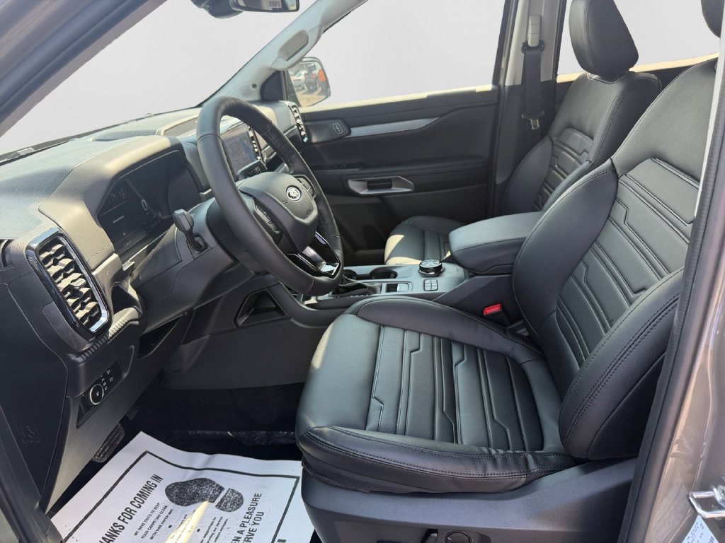 New 2026 Ford Ranger Lariat w/ Black Appearance Package AWD/4WD image 24