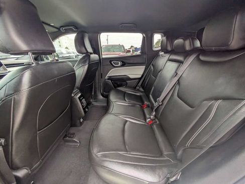 Used 2022 Jeep Compass Limited AWD/4WD image 12